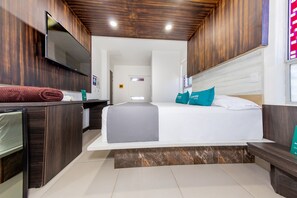 Standard Double Room - San Antonio Plaza (Apartadó)