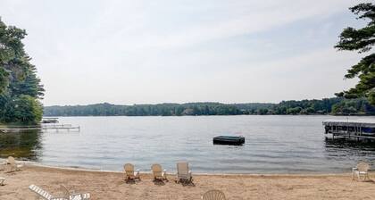 WI Dells Hideaway Condo on Lake Delton - Lake access with boat slip (upon request)