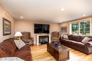 スマートテレビ、暖炉、プリンター