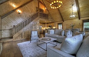 Smart TV, chimenea y estéreo 