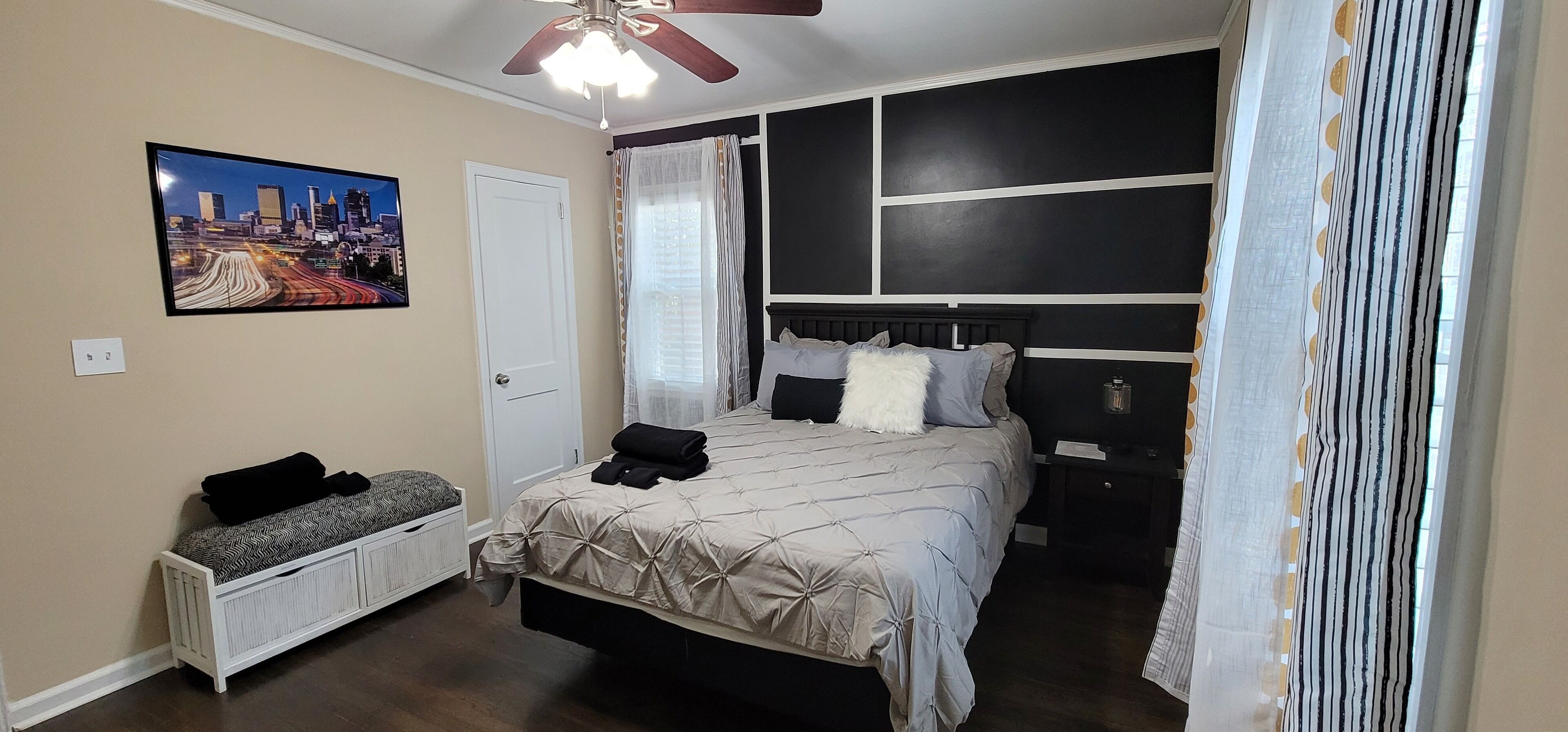 Cozy SW Atlanta Retreat: Your Home Away from Home