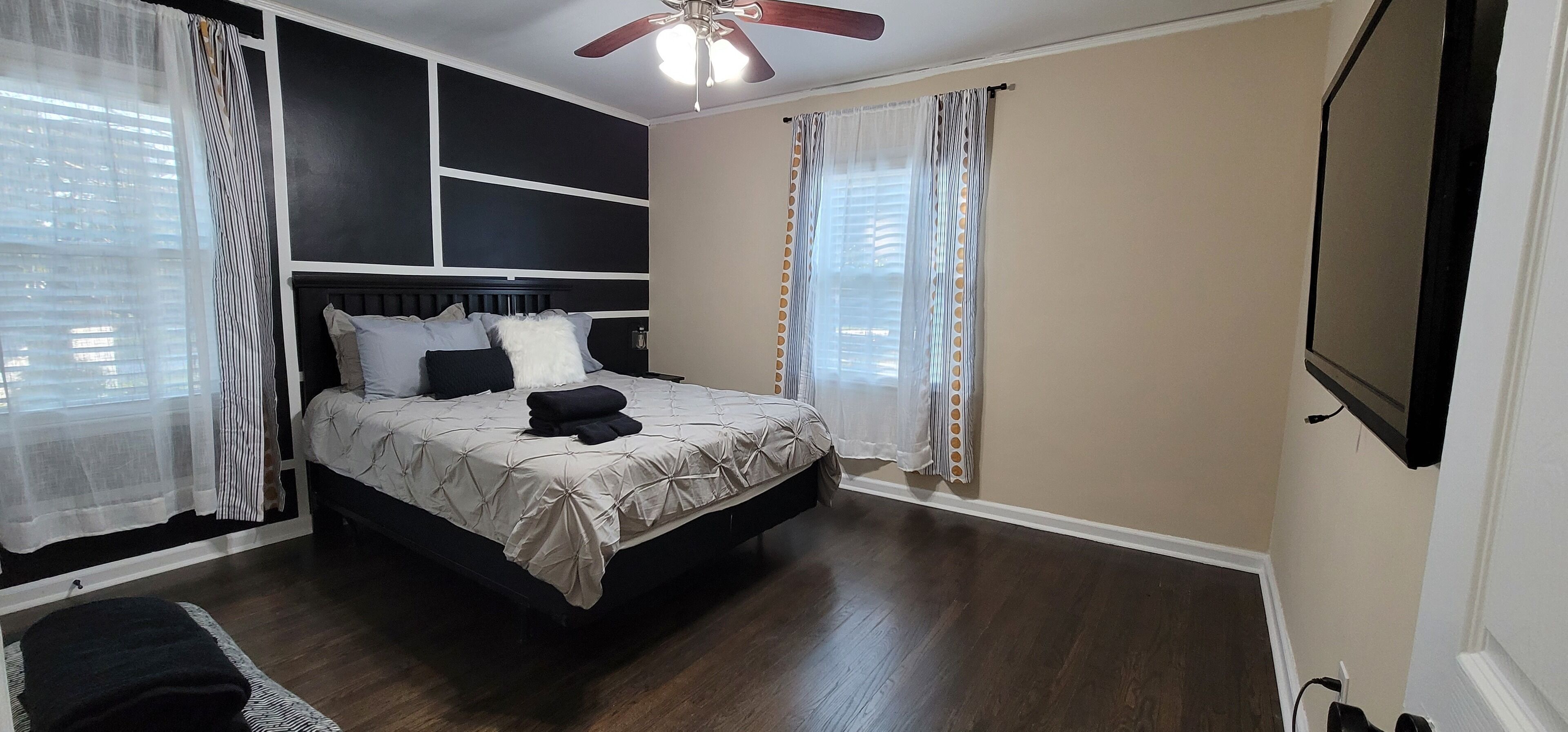 Cozy SW Atlanta Retreat: Your Home Away from Home