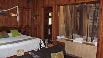 Romantic Cabin | Free WiFi, bed sheets