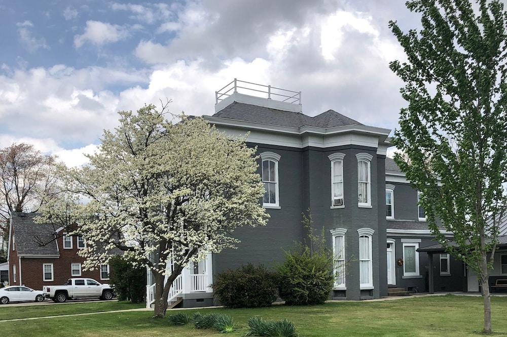 The GreyStone House