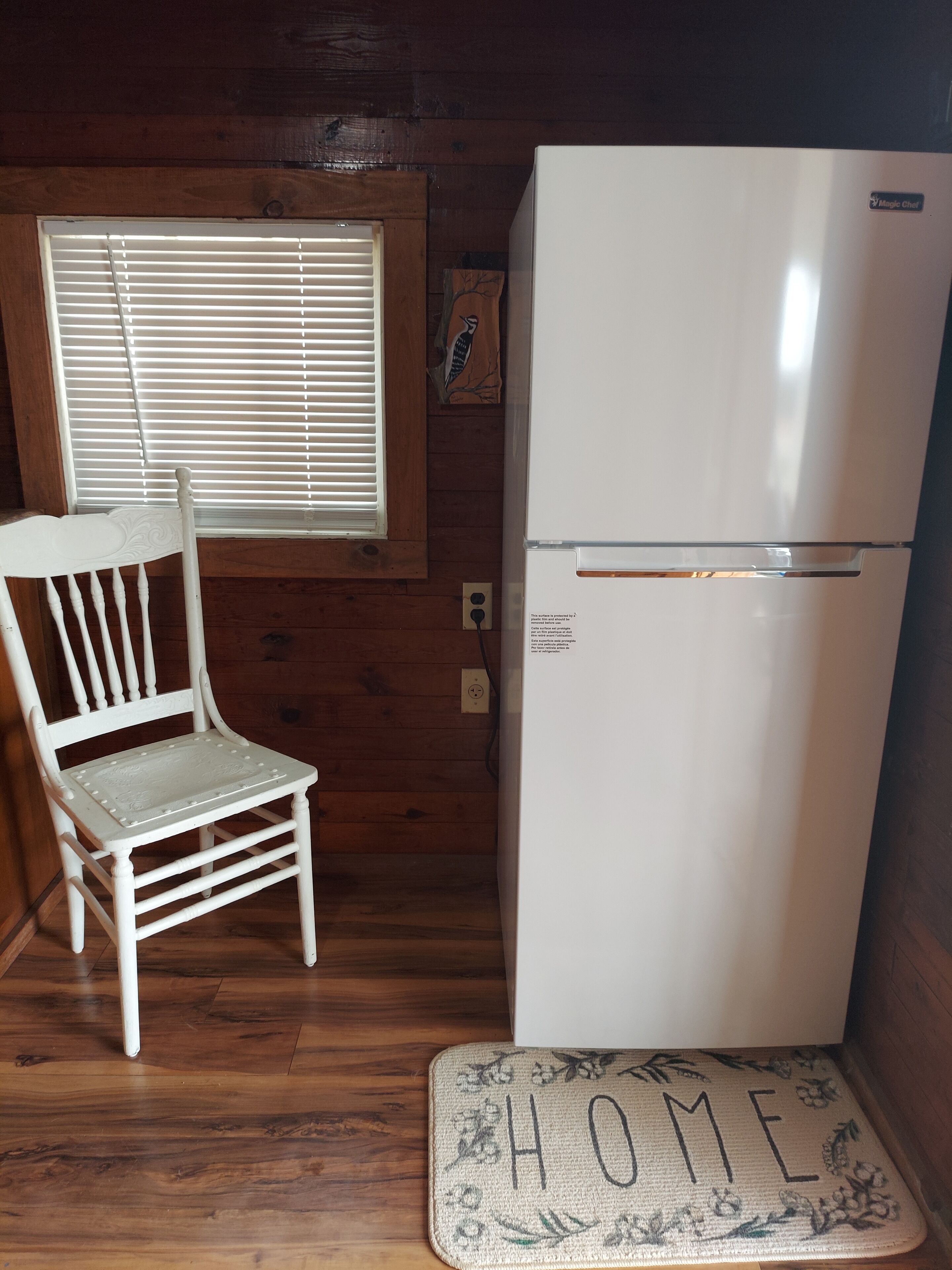 <br>1940's Farmhouse Cottage --Hot Tub! Wi-Fi! No Cleaning Fees!<br>