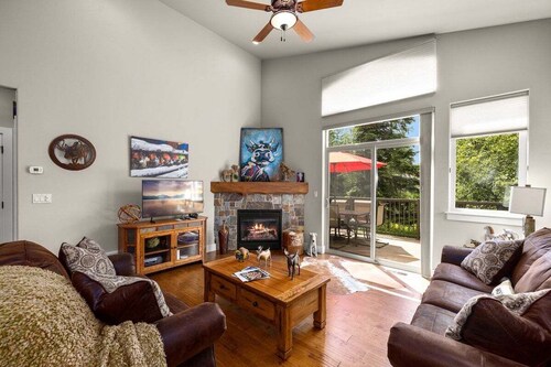 Meadow Lake Country Escape!