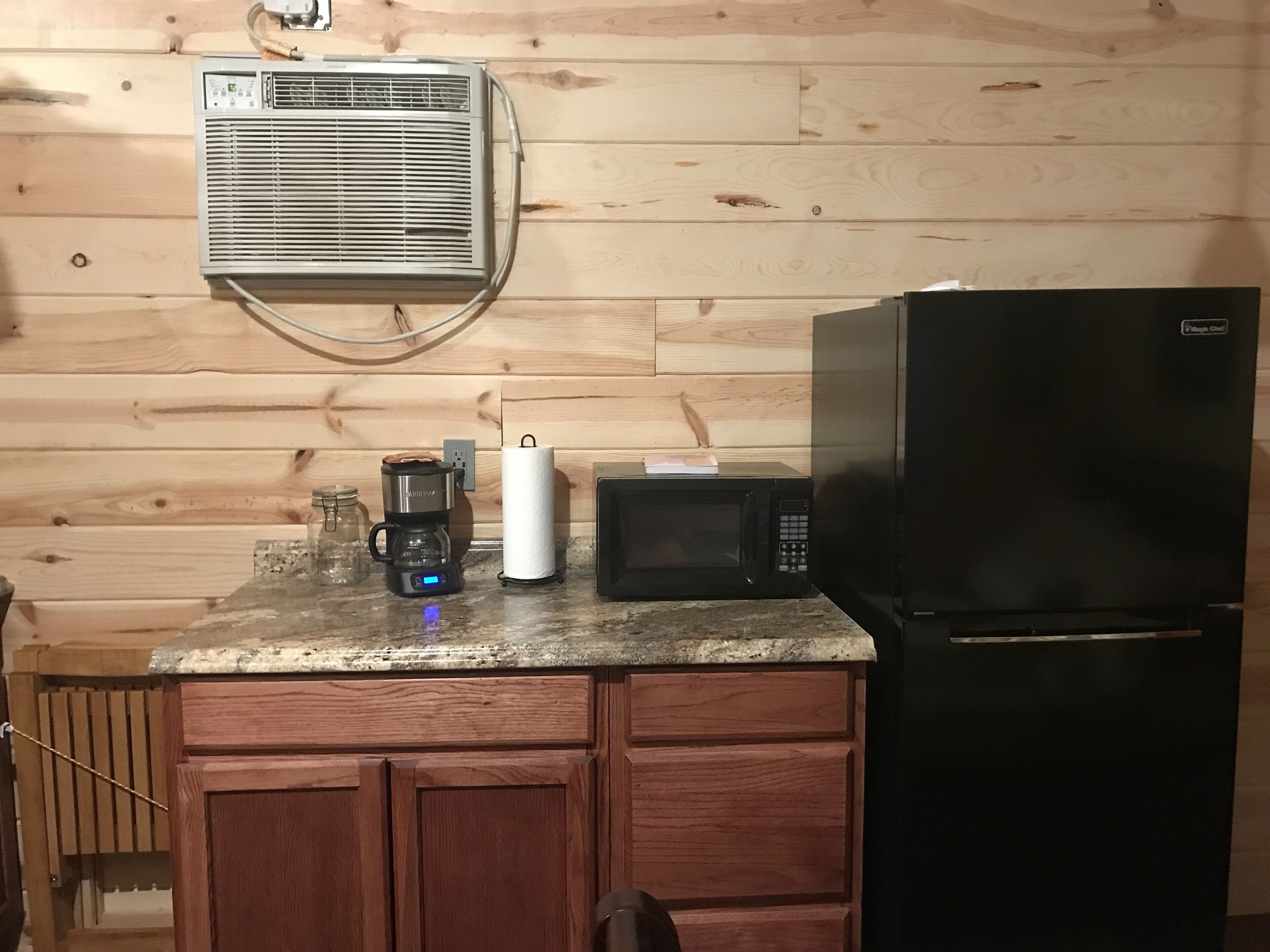 Sugar Creek Studio Cabin