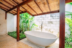Bathroom - Villa Cira (Seminyak)