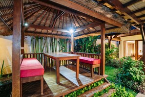 Basic Villa, Multiple Beds | Property grounds - Villa Cira (Seminyak)