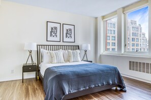 Iron/ironing board, WiFi, bed sheets - Trendy Back Bay Studio w/ W/D & Gym, near Copley T & Shops, by Blueground (Boston)