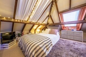 5 slaapkamers, een strijkplank/strijkijzer, gratis wifi, beddengoed