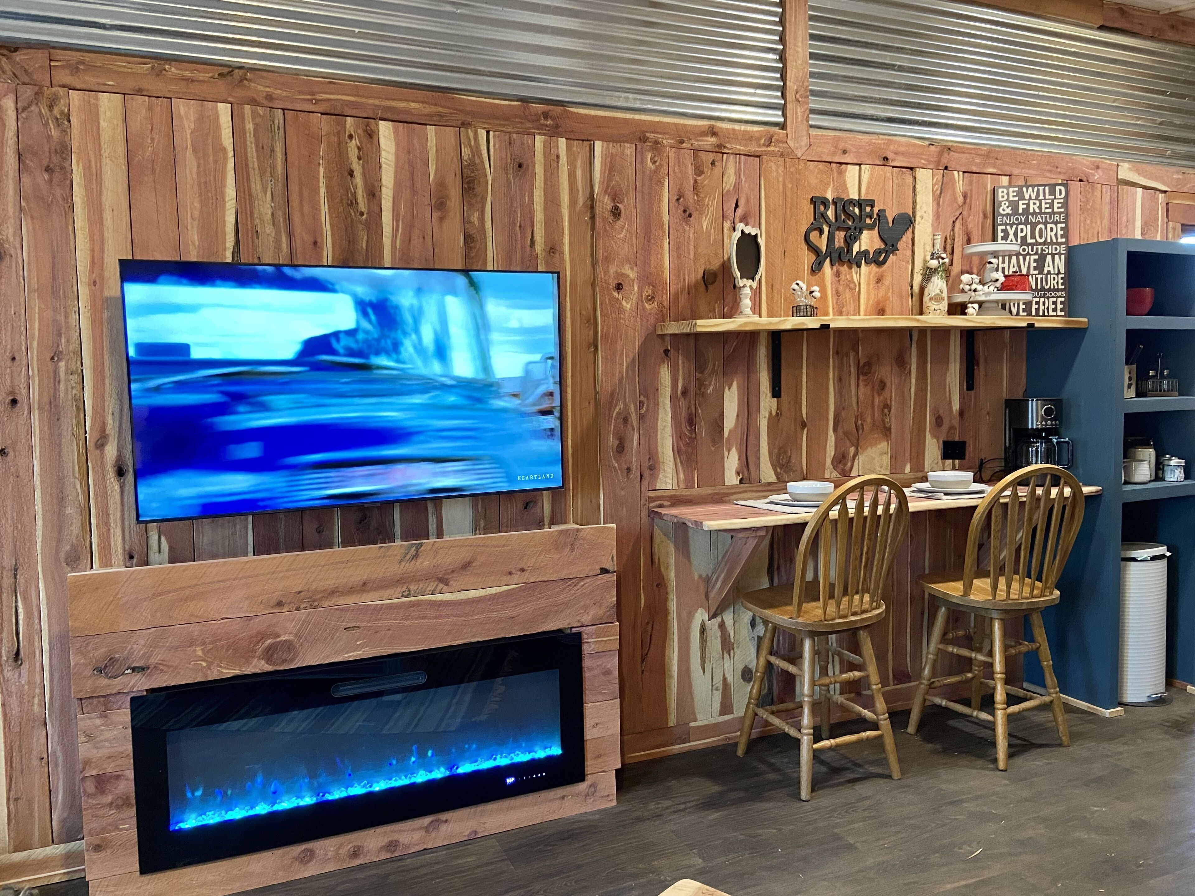 Country Roads Barn Farm Stay