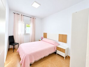 Room - Chalet Garrido with private fenced pool (Conil de la Frontera)