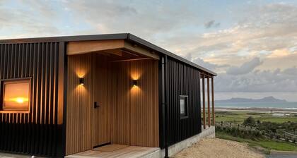 Luxury Retreat with big sea views 90 minutes from Auckland