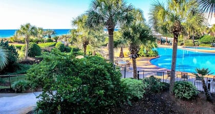 Beautiful Owner Managed Condo at the Crescent - Best Complex in Destin