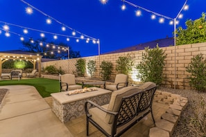 Terrace/patio - Massive Gameroom~Pool~4 K 2 Q~Free Early Check-in! (Indio)