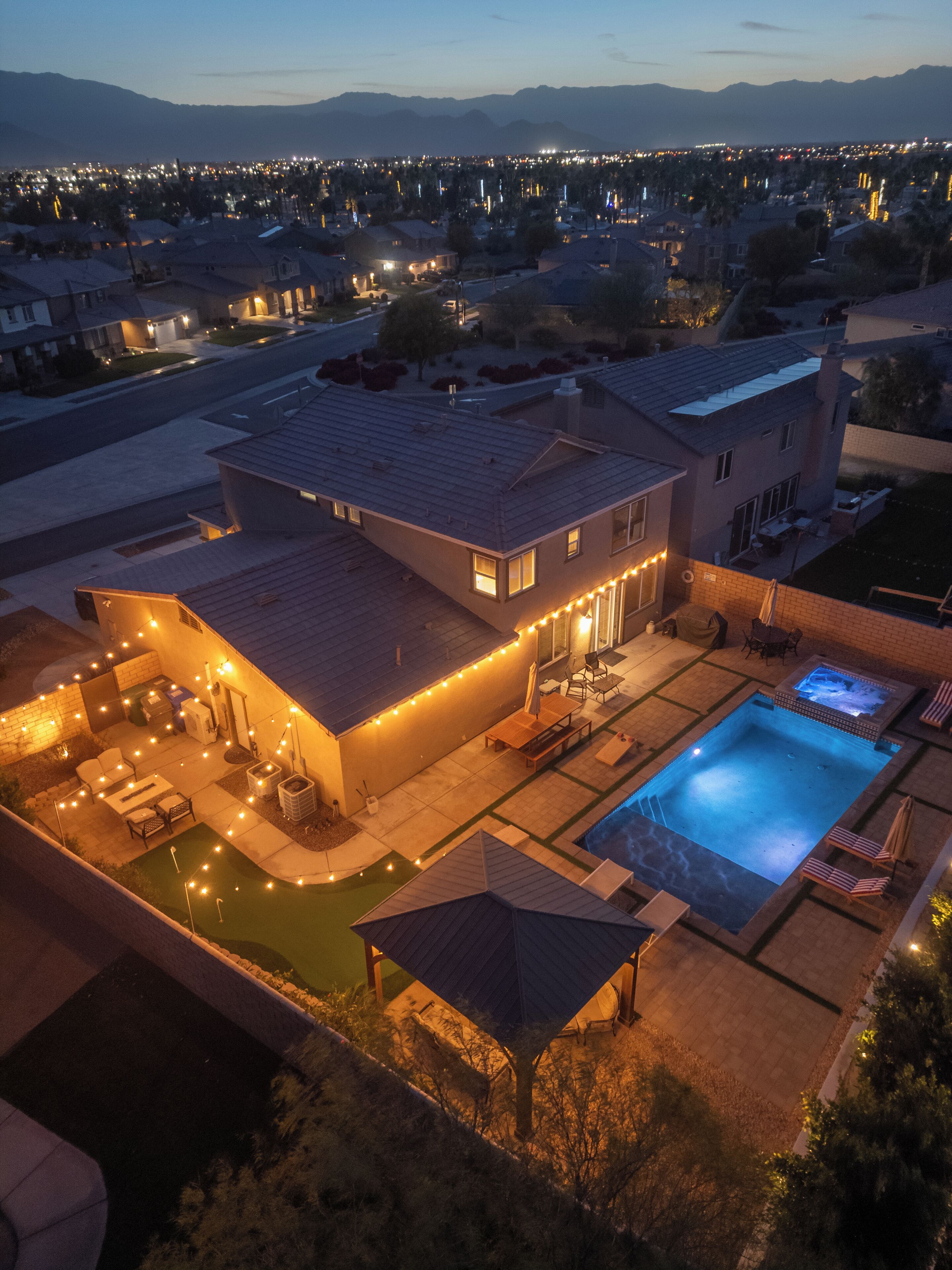 Piscine extérieure, piscine chauffée