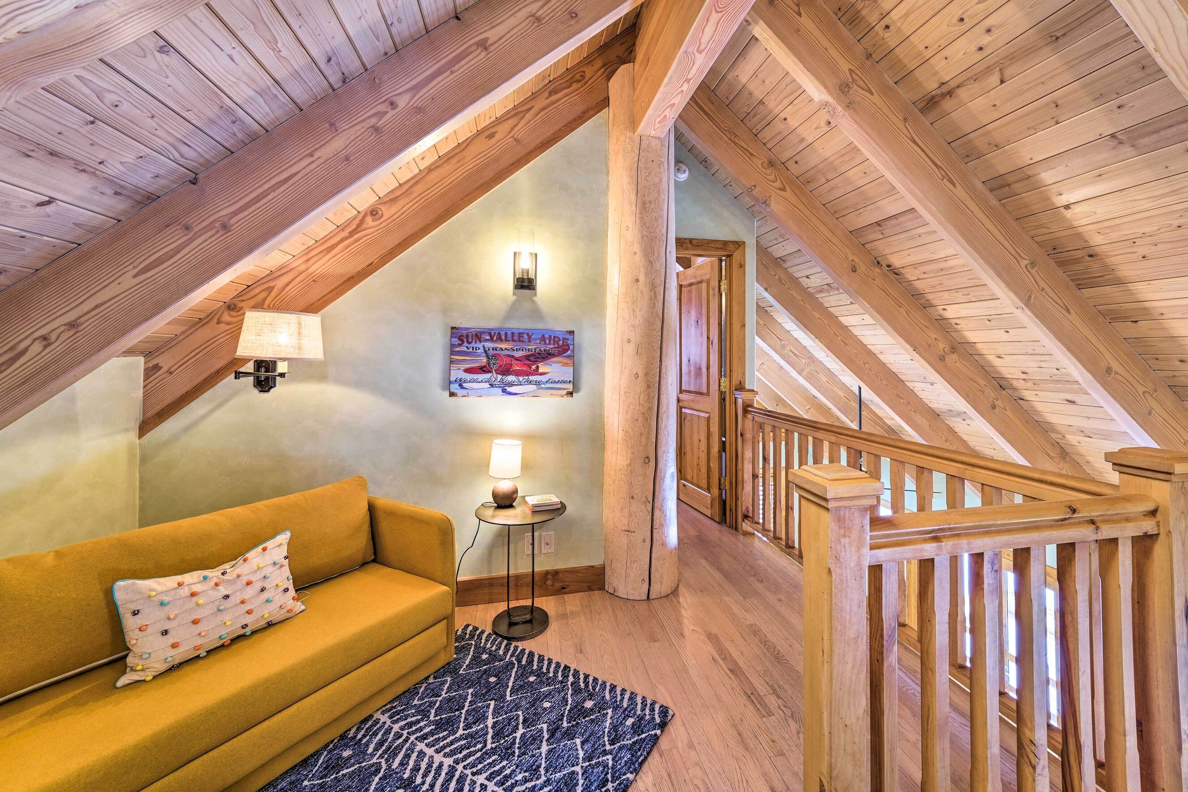 Télévision, cheminée, chaîne hi-fi