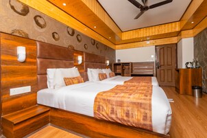 Deluxe Triple Room | Free WiFi, bed sheets