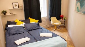 Wifi gratis y ropa de cama