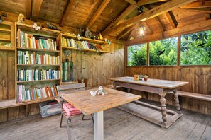 Unclassified image, 3 of 10, button - Holiday Apartment 'Annabelle' with Shared Pool, Shared Garden and Wi-Fi (Lana)