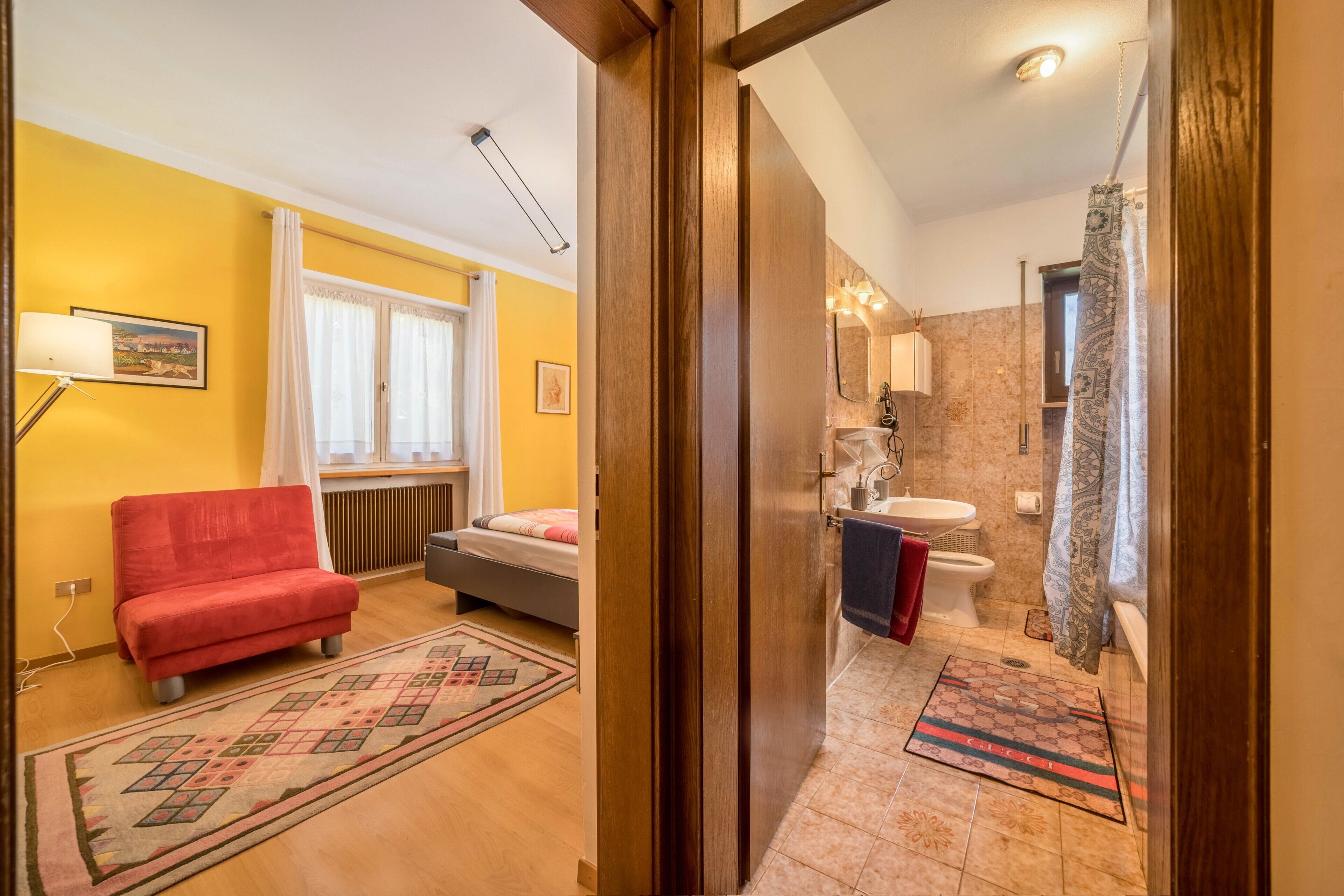 1 camera, ferro/asse da stiro, Wi-Fi gratuito, lenzuola