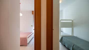 2 chambres, draps fournis