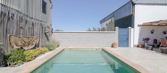 Casa de vacaciones "Casa Encarnacion" con vistas a la montaña, piscina y Wi-Fi