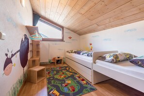 2 camere, ferro/asse da stiro, Wi-Fi gratuito, lenzuola