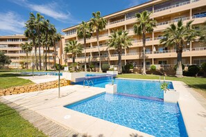Pool - Apartment Alborada Golf 1-2B Spaniahome with Mountain View, Shared Pool & Wi-Fi (Alfaz del Pi)