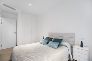 2 quartos, Wi-Fi de cortesia, roupa de cama