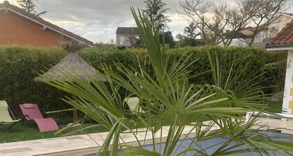 La Villa Coisy : Large 200m2 house with swimming pool