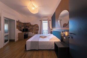 CAMERA SUPERIOR CON BALCONE SUL MARE | Down comforters, memory foam beds, in-room safe, individually furnished - Taliammari (Cefalù)