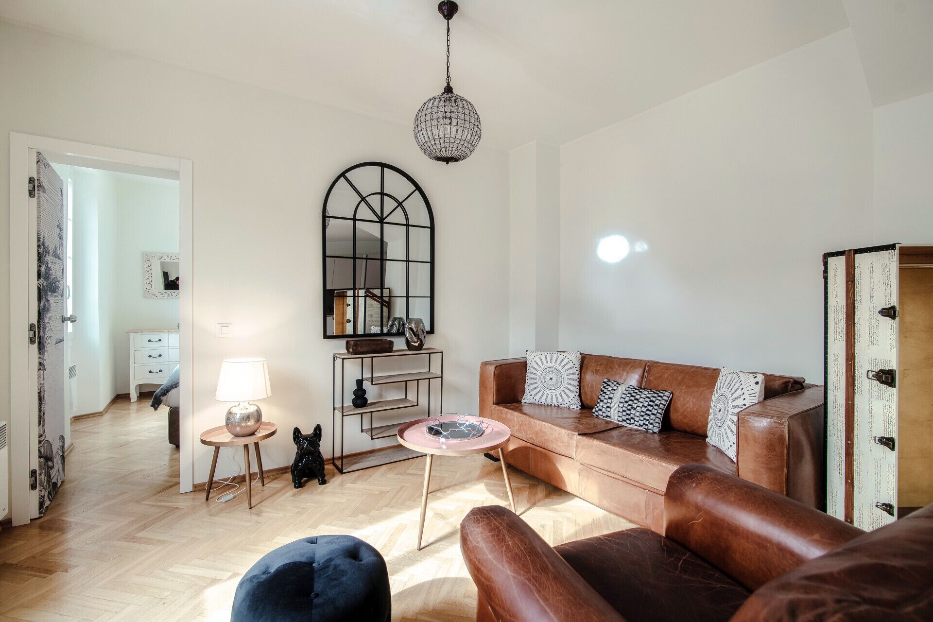 Elegant two-room apartment facing the lake in Morcote (LUXURY STUDIO MORCOTE)