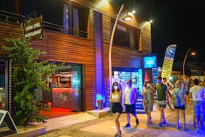 บริเวณภายนอก