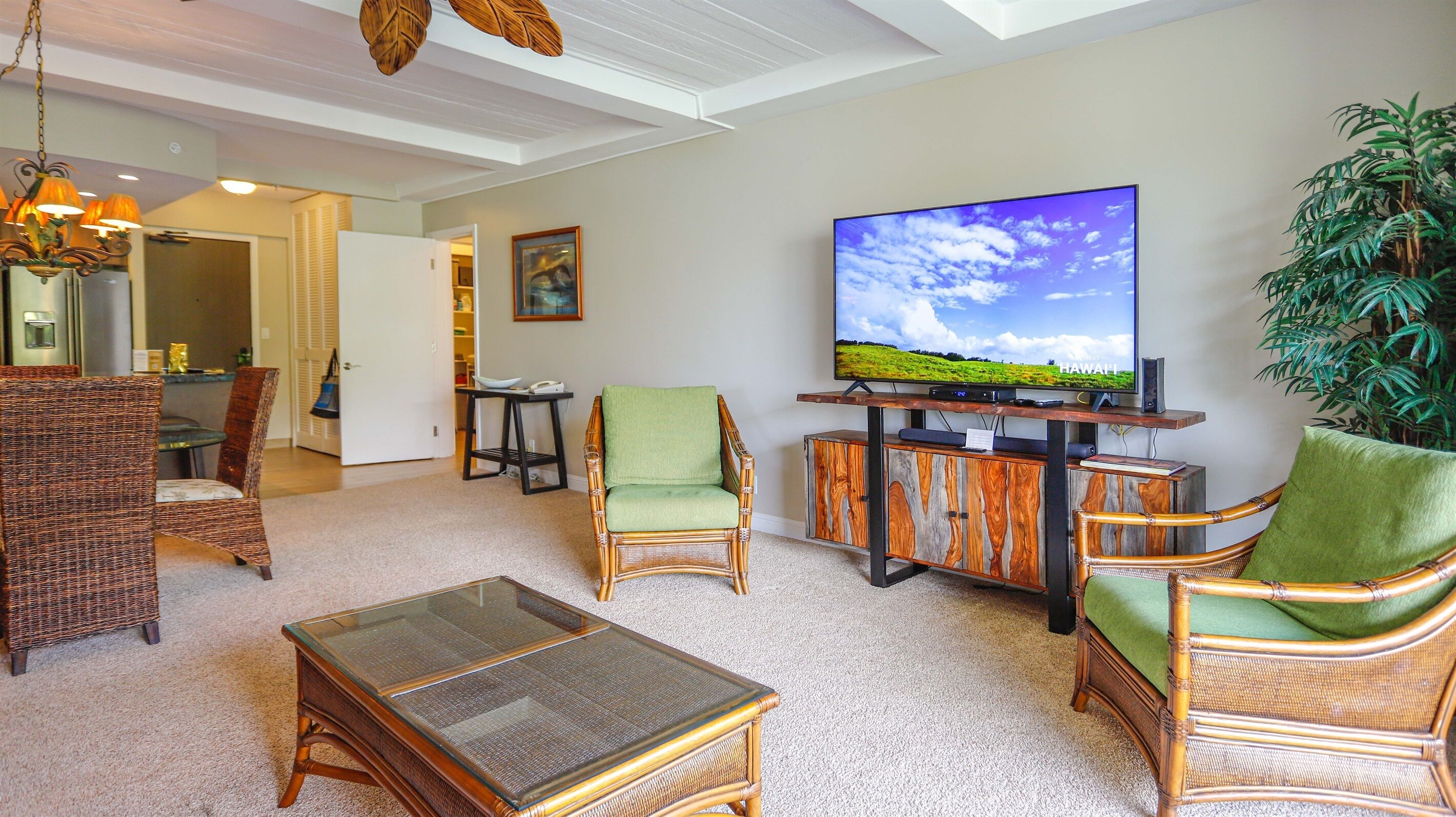 Whaler Resort 420: Luxury Living on Kaanapali Beach - Book Your Dream Getaway