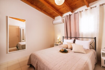 Relaxed vacation in the south of Crete just a few minutes' walk from the beach