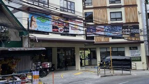 Mặt tiền nơi lưu trú