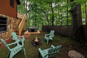 Terrace/patio - The Tree House Cabin (Bryson City)