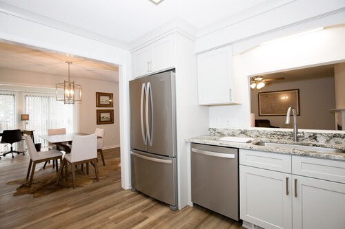 19 F Pinehurst Manor: 1  BR, 1  BA Condominium in Pinehurst, Sleeps 3