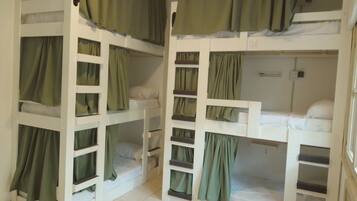 5 bedrooms, WiFi
