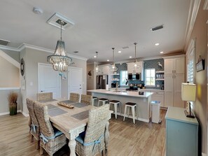 Luokittelematon kuva, 5 kautta 40, painike