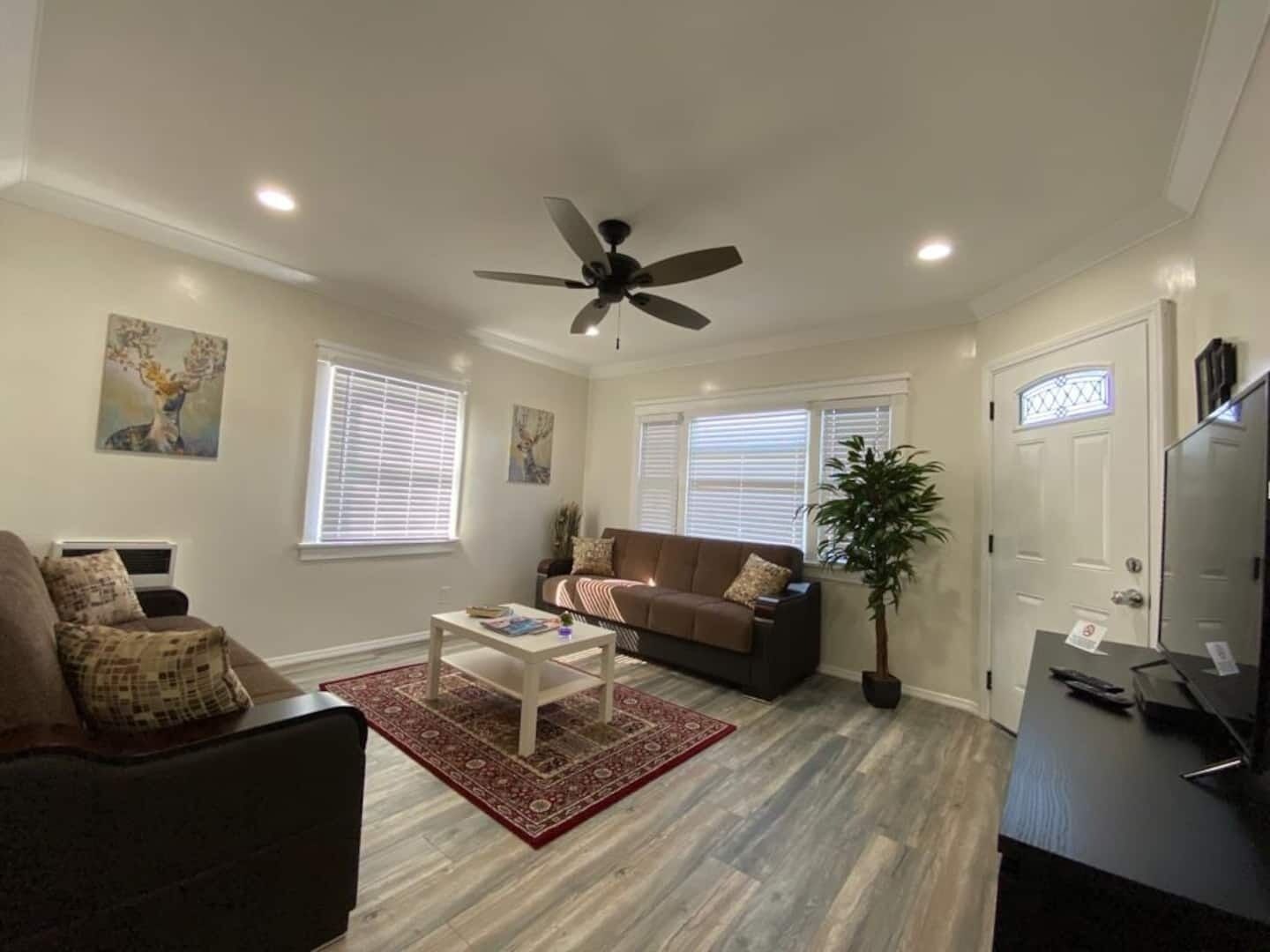 Shore Living At Its Best! A Great Space For Your Family Vacation In Long Beach. 2 Bedroom Apts by Redawning