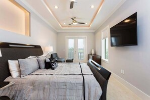 10 chambres, fer et planche à repasser, Wi-Fi, draps fournis