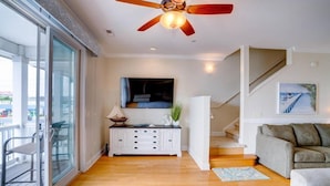 Unclassified image, 5 of 27, button - Seniors welcome! Large Townhouse near Boardwalk and Beach!! (Ocean City)