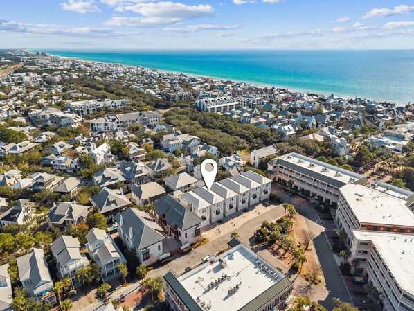 'Ca*SEA*ta" - Situated in the Heart of Seacrest Beach