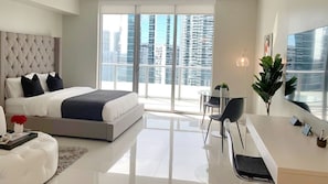 1 chambre, bureau, fer et planche à repasser, Wi-Fi gratuit