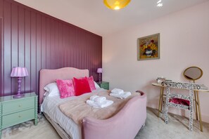 5 bedrooms, iron/ironing board, travel cot, WiFi