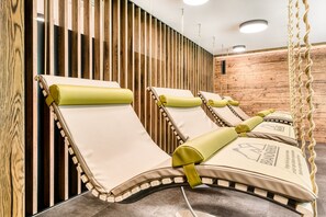 Sauna, Dampfbad, Massageanwendungen