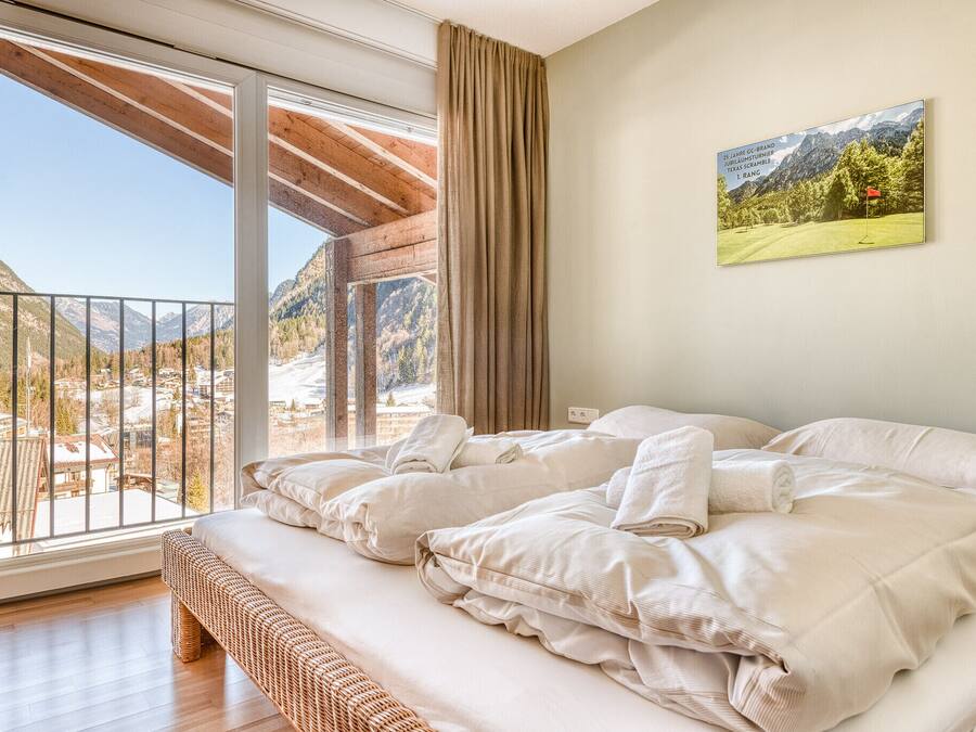 2 dormitorios, cuna de viaje, wifi gratis y ropa de cama